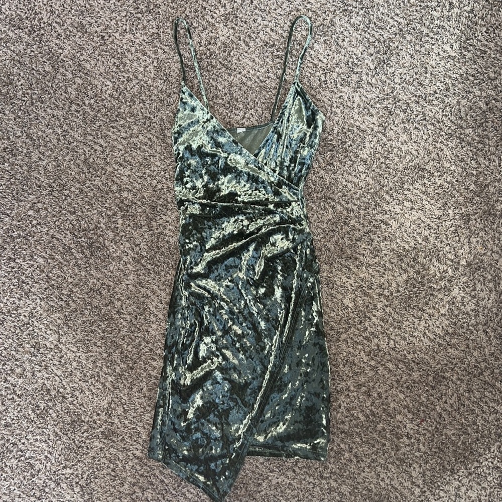 Asymmetrical Bottom Belted Dress-Green Floral